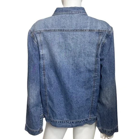 Women of Faith Denim Jacket M Blue Embroidered Button Front  Long Sleeve Pockets - Picture 2 of 9